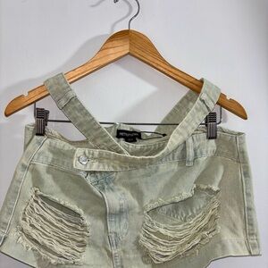 PrettyLittleThing Light Green Ripped Denim Shorts